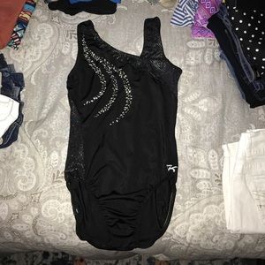 RePosh! EUC. Adult Large leotard.